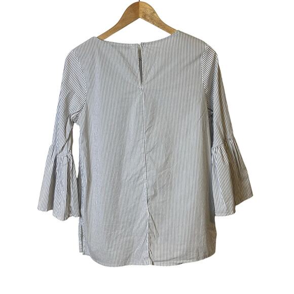 Gibson Poplin White Black Pinstripe Bell Sleeve Blouse Women's Size Small - Picture 3 of 11